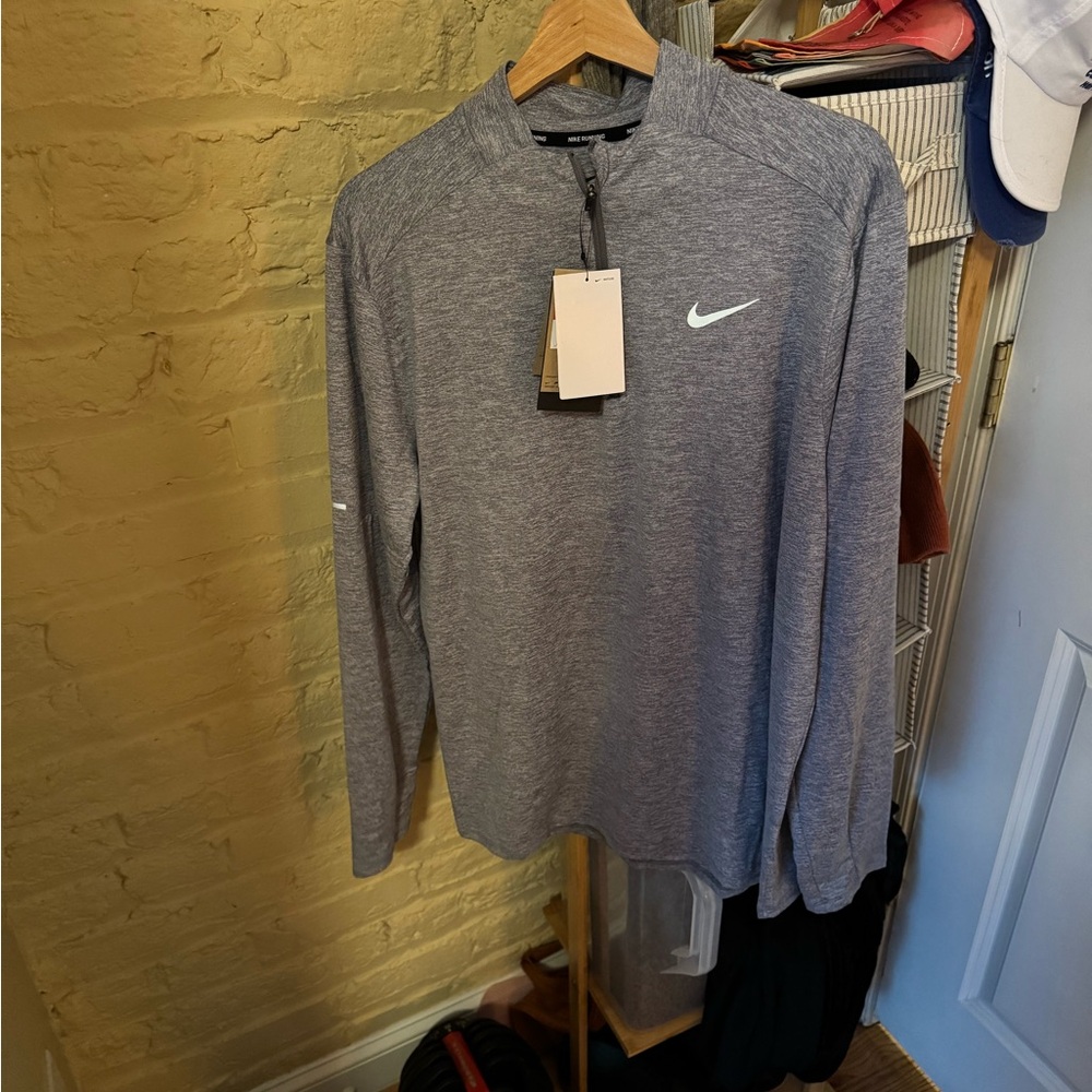 Nike Men's Dri-FIT Element Half Zip Gray